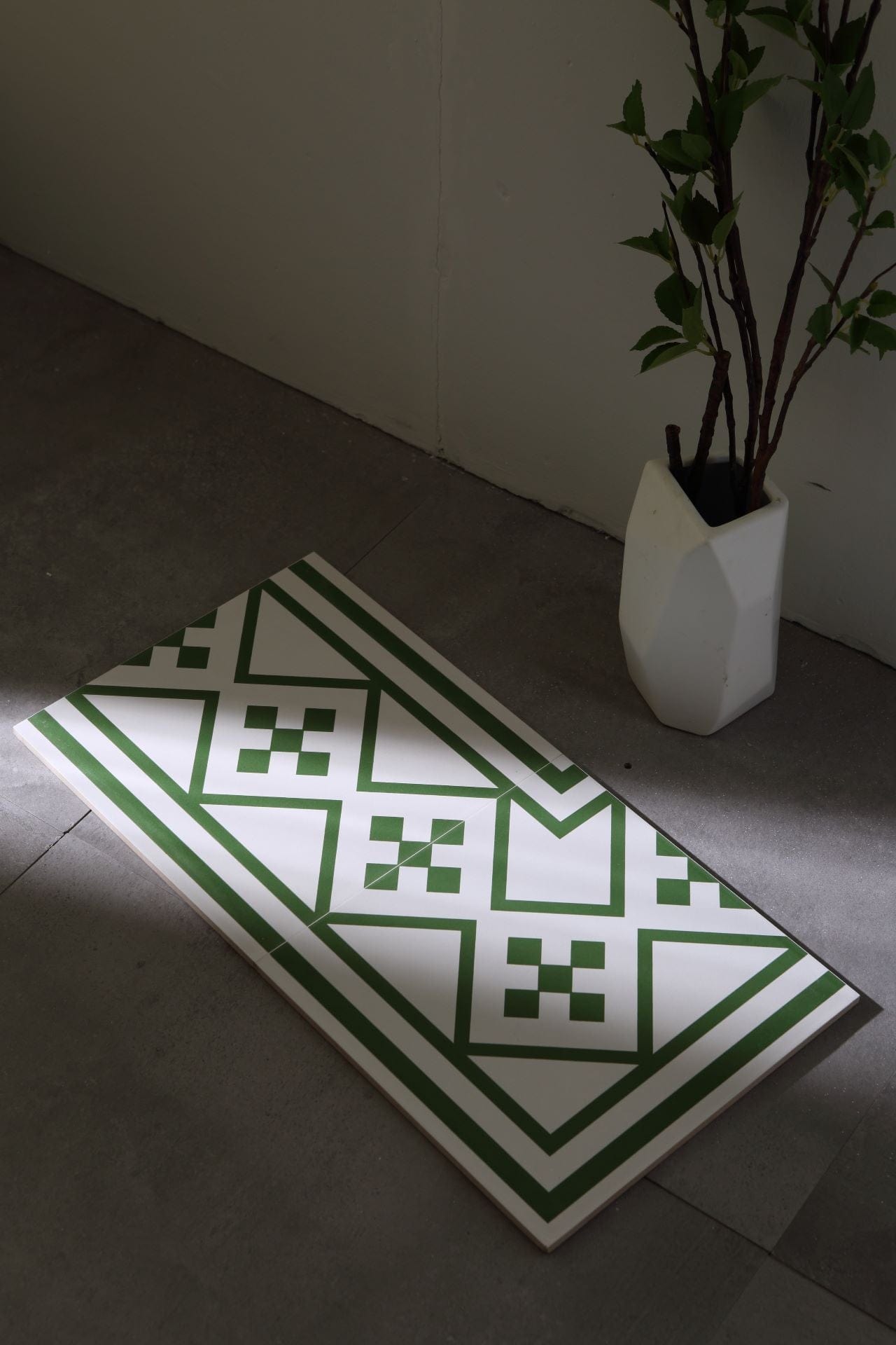 Cnr & Brd Series - Orion Satin (Corner) 300x300mm Ceramic Tile