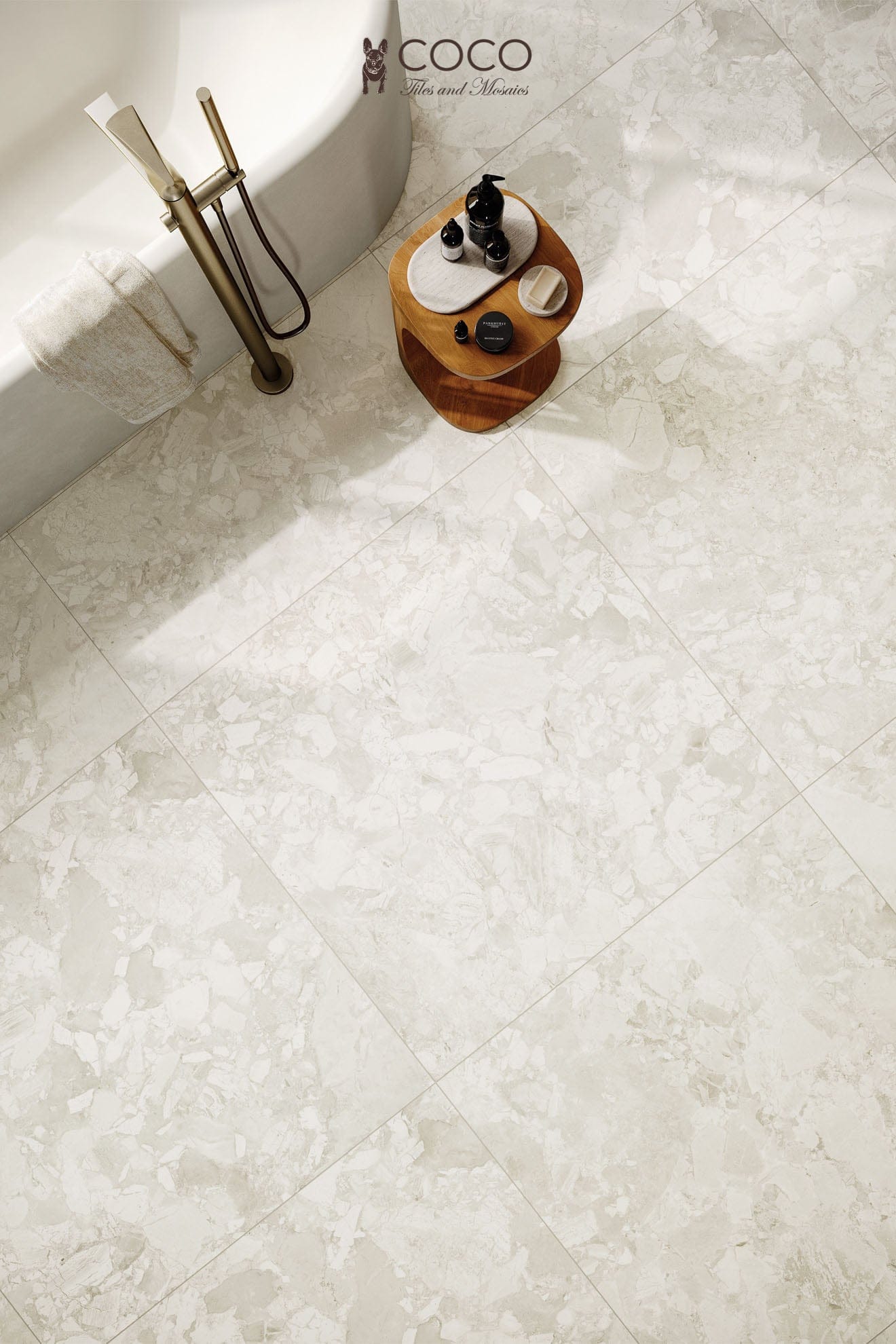 ["COCOTiles_Mosaics_Image890", "jpg"]